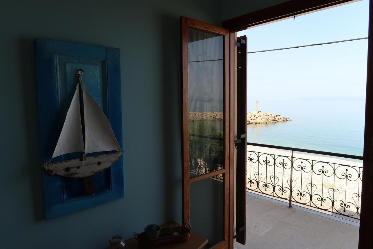 Akrogiali Beach Apartments Exterior photo
